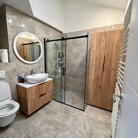 Modern Loft In The Katedrala *