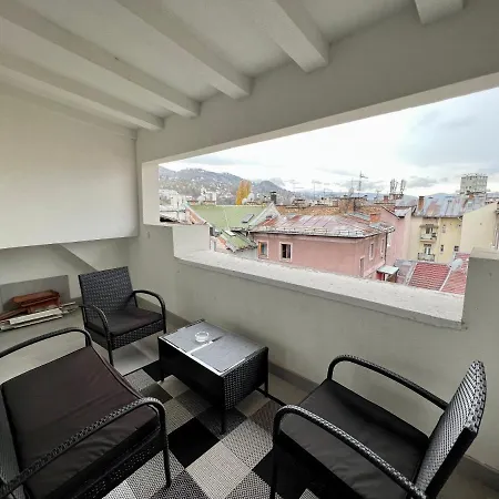 Modern Loft In The Katedrala *